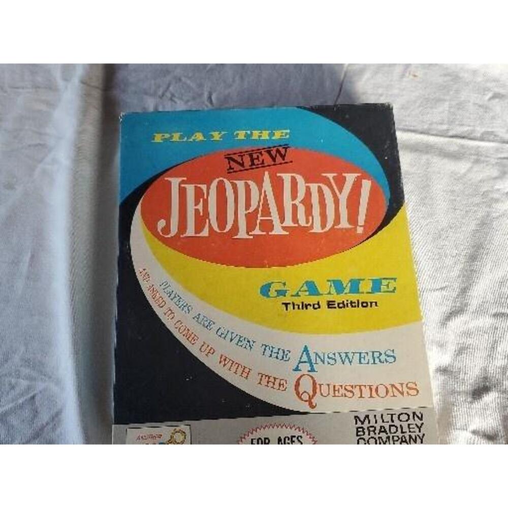 THE NEW JEOPARDY 3rd Edition Home Version Board Game Vintage 1964 Milton Bradley